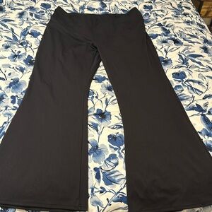 Halara flare yoga pants
